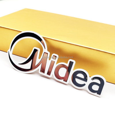 Logotipo de metal de aluminio hueco personalizado para estrategias y soluciones de marca exclusivas