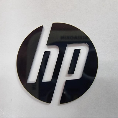 Logotipo de material PET de forma personalizada para su marca personalizada