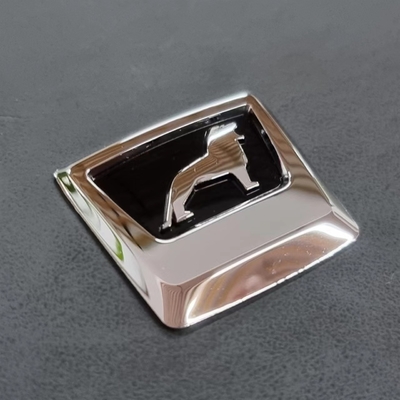 Logotipo personalizado Logotipo de automóvil de metal aceptado La adición perfecta a su estrategia de marca